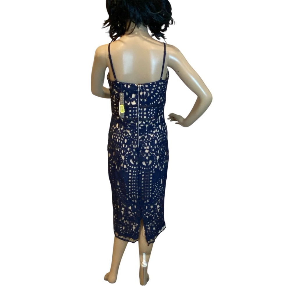Gianni Bini Crochet Overlay Bodycon Midi Dress Navy Blue over Nude Sz Medium NWT - Picture 6 of 7